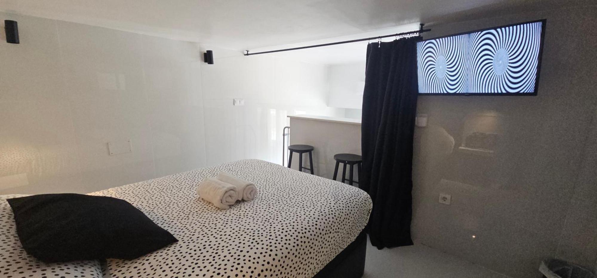A7 Viviendaturisticavalencia Arte Exterior photo